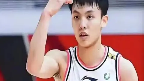 澳超奥克兰胜券在握专家质合分析前区十码推荐